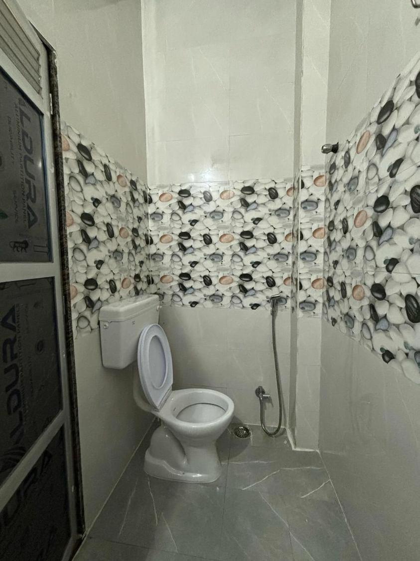 Madhuri Guest House Bénarès Extérieur photo